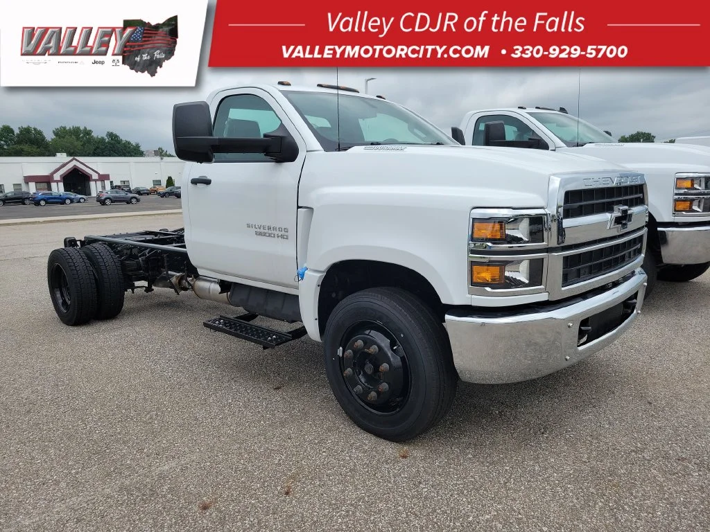 2023 Chevrolet Silverado 4500 Medium Duty Chassis Cab