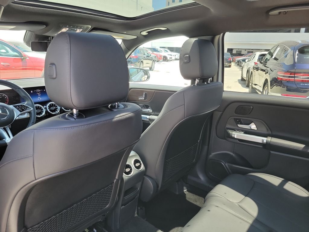 Certified Used 2026 Silver Mercedes-Benz GLB 250 image 14