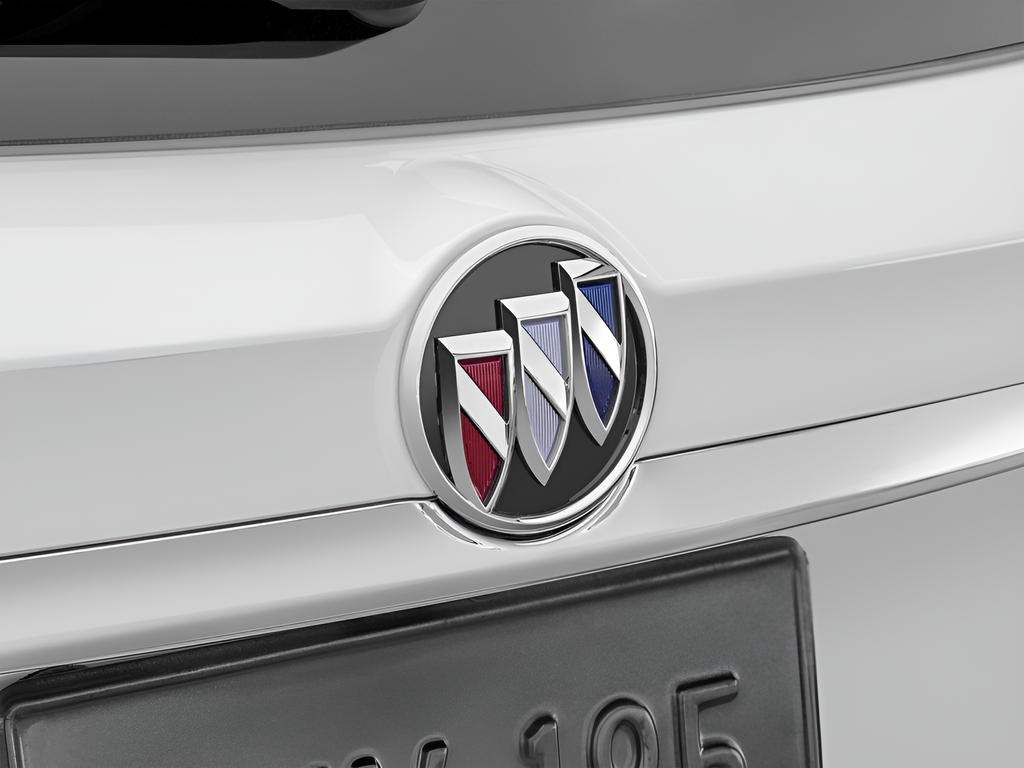 Used 2022 White Buick Preferred image 53