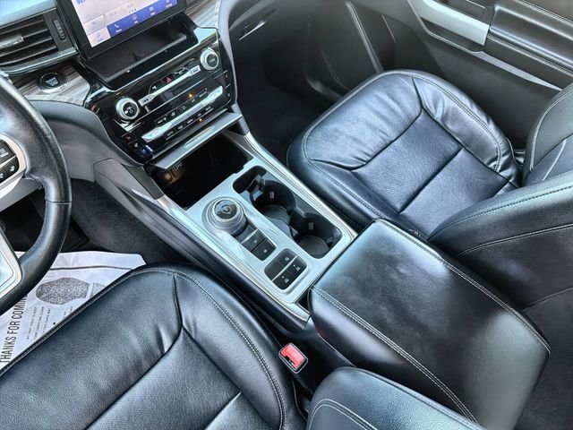Used 2023 Black Ford Limited image 21
