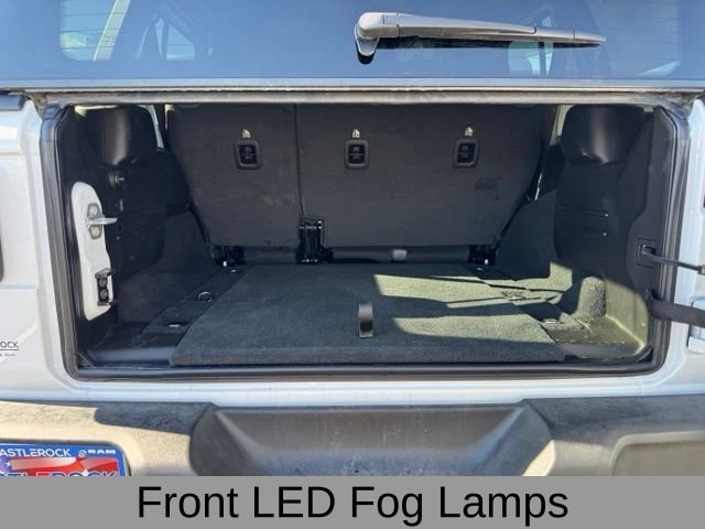 New 2026 Bright White Clear-Coat Exterior Paint Jeep Sport S image 21