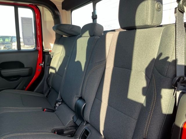 2026 Jeep Gladiator Sport - Photo 16