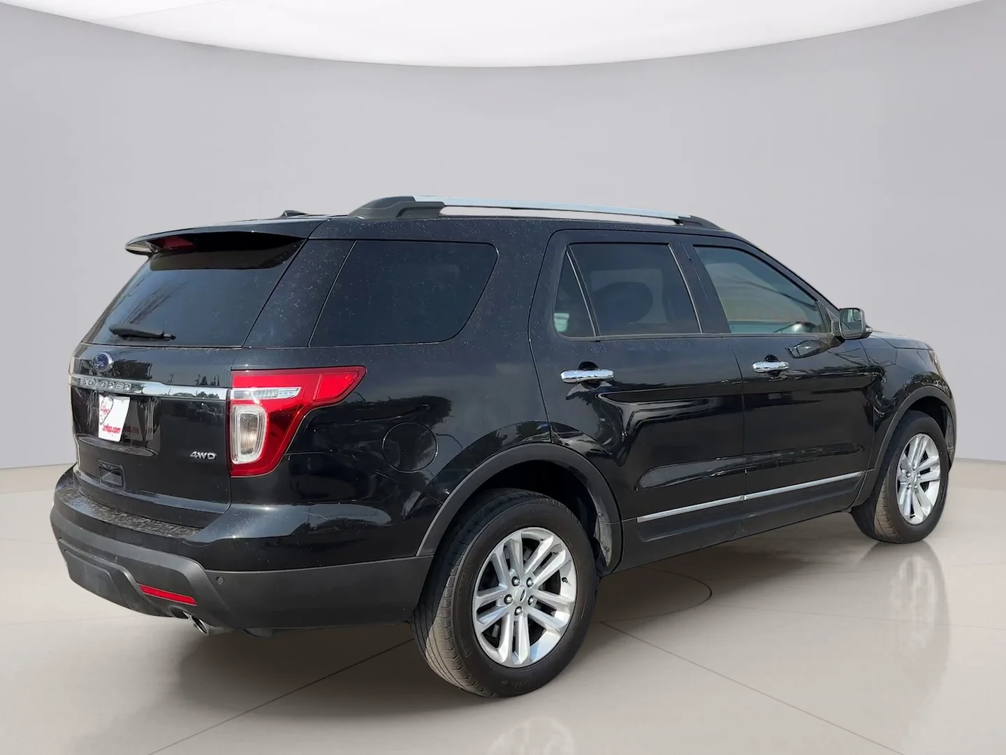 Used 2015 Black Ford XLT 4WD image 5