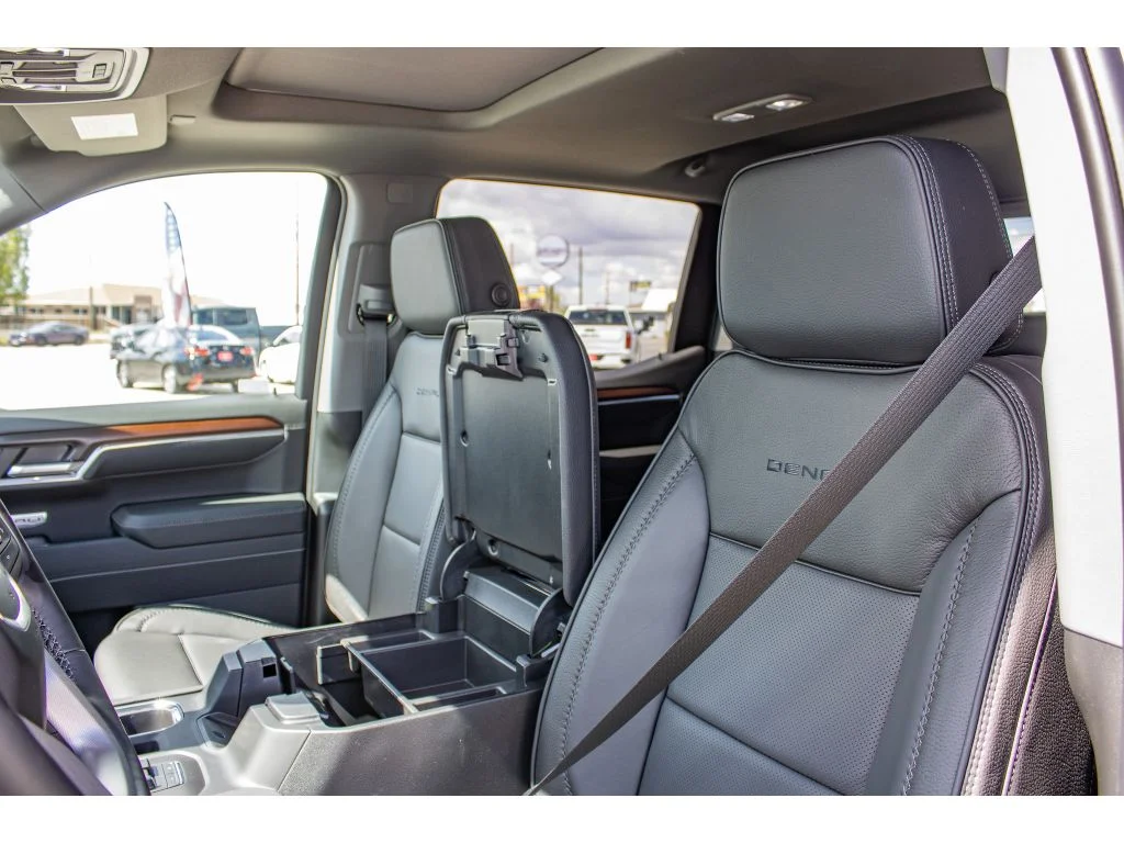 New 2026 STERLING METALLIC GMC Denali image 29