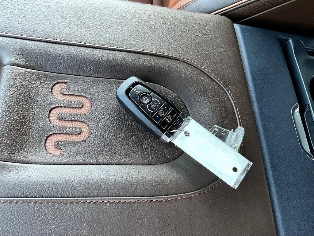 New 2027 Agate Black Metallic Ford MAX King Ranch® image 37