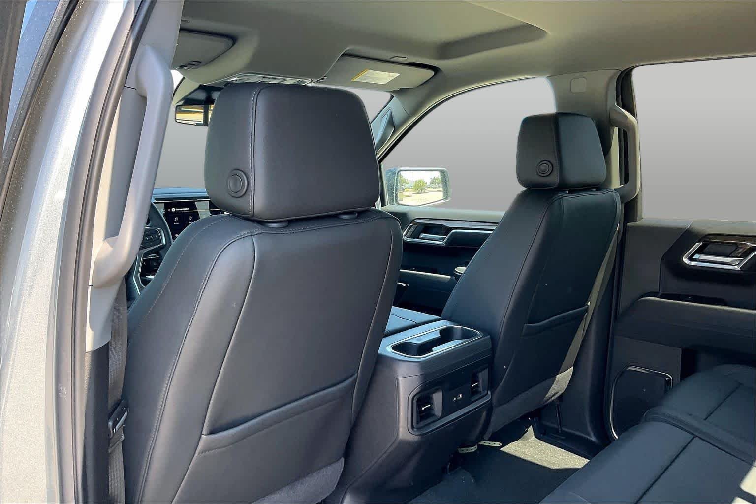 2026 Chevrolet Silverado 1500 RST - Photo 22