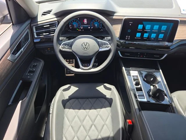 New 2026 Silver Volkswagen 2.0T SEL Premium R-Line image 10