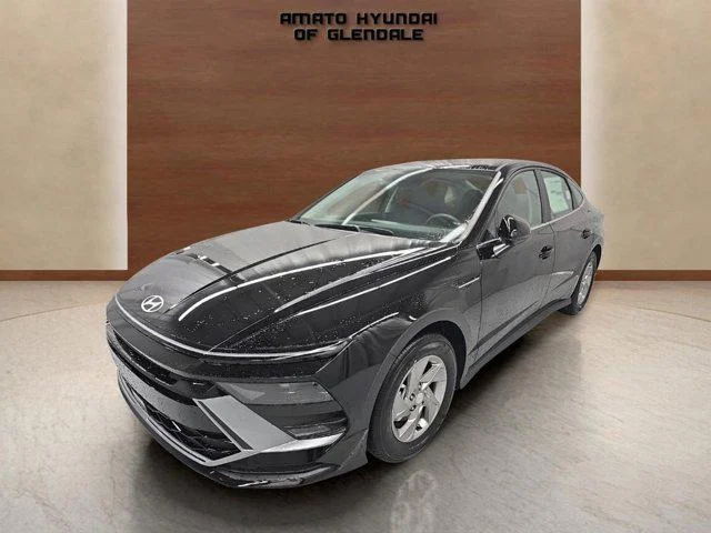 2026 Hyundai Sonata SE's photo