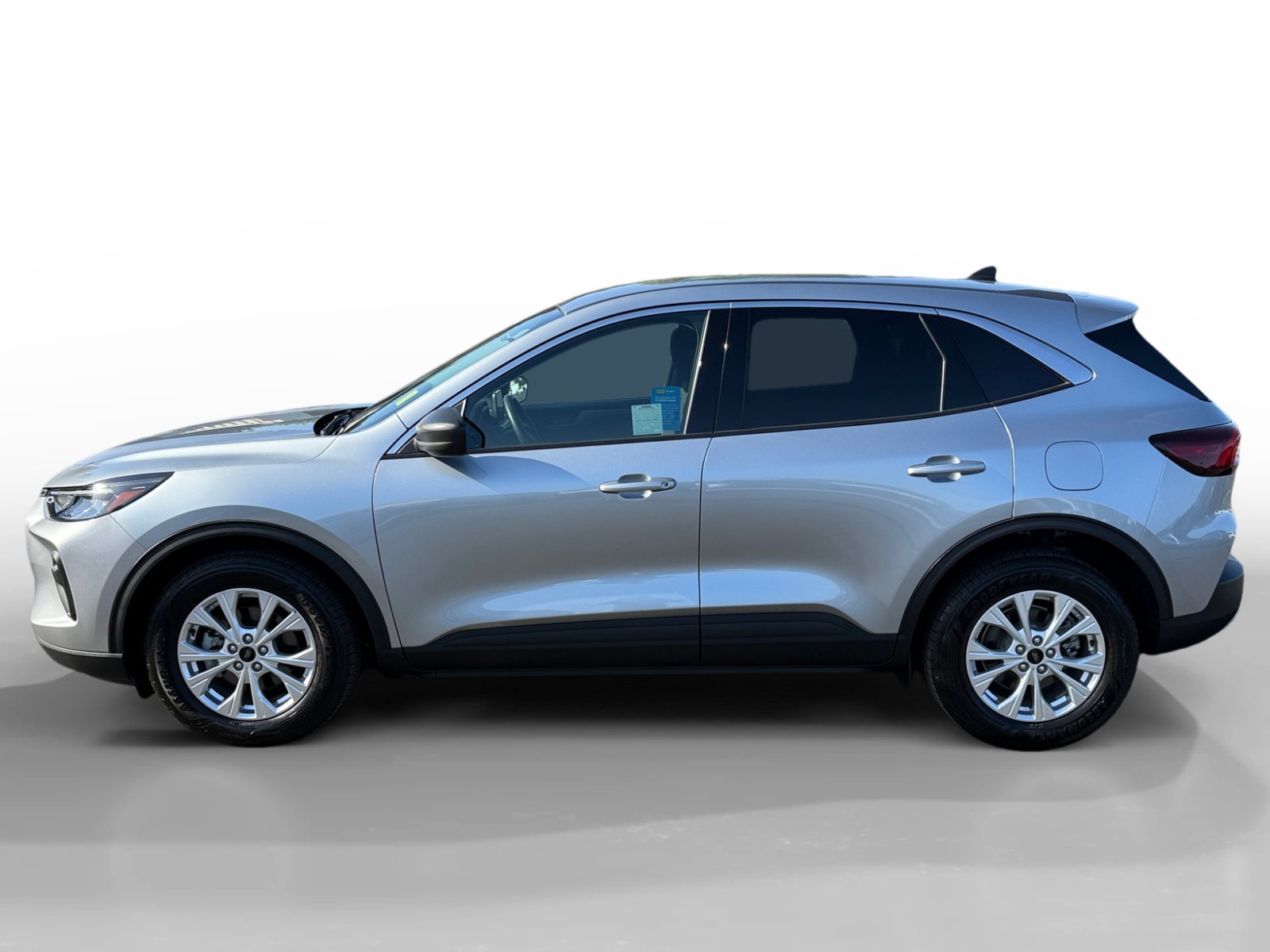 Used 2023 Silver Metallic Ford Active image 2
