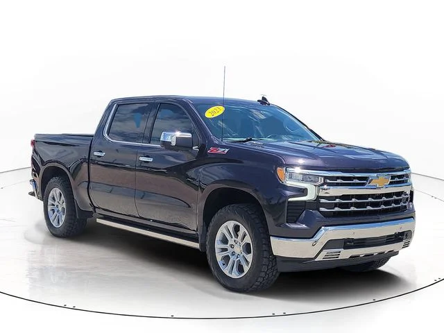 Used 2023 Gray Chevrolet LTZ image 3