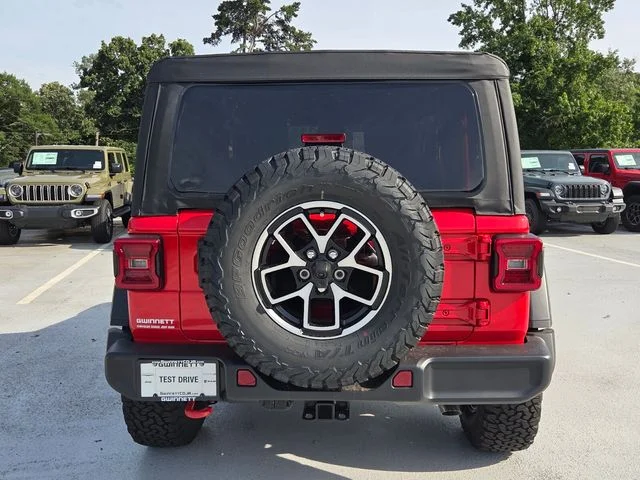 New 2026 Firecracker Red Clear-Coat Exterior Paint Jeep Rubicon image 7