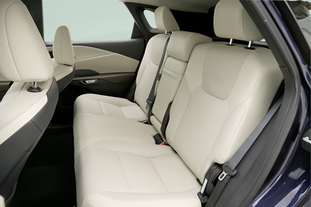 Used 2024 Mica Lexus 350 Premium image 29
