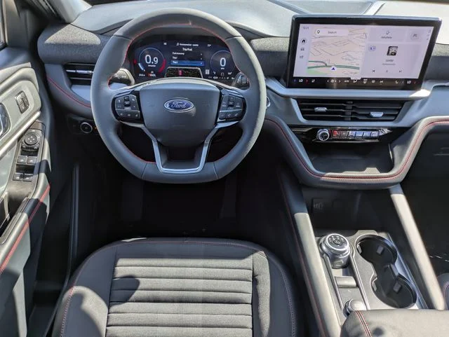 New 2026 Agate Black Metallic Ford ST-Line image 16
