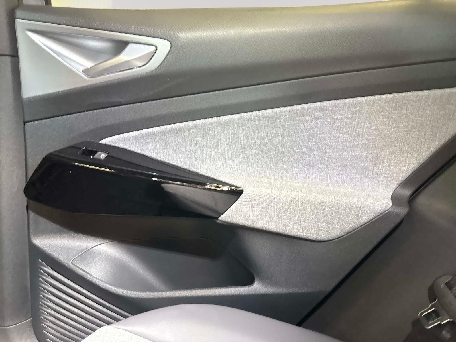 2025 Volkswagen ID.4 PRO - Photo 16