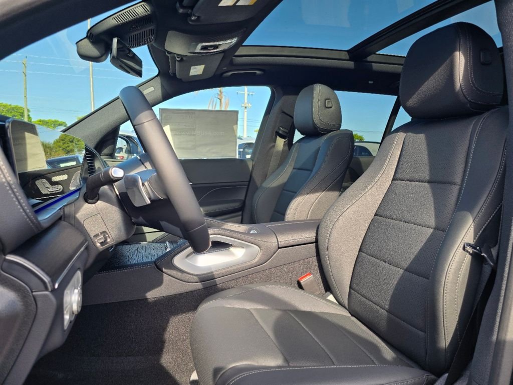 New 2026 Black Mercedes-Benz GLS 450 image 19
