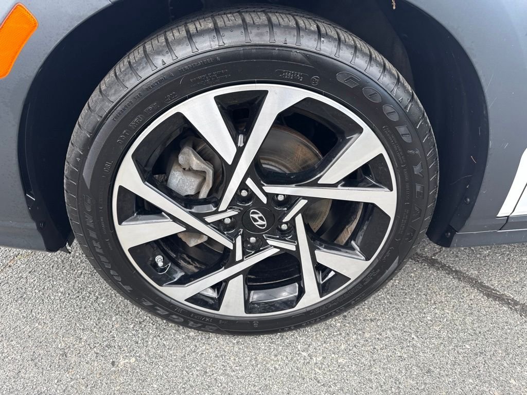 2023 Hyundai Kona Limited - Photo 10