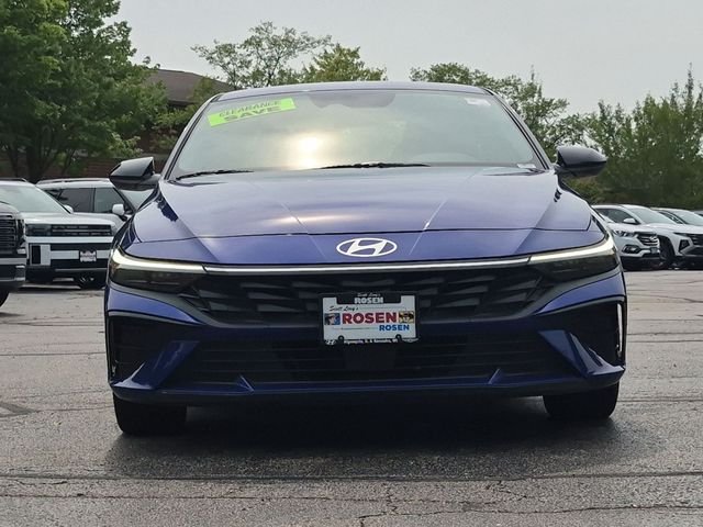 Used 2026 Blue Hyundai SEL Sport image 2