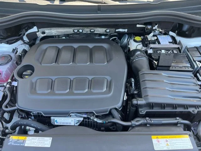 New 2026 White/off-white Volkswagen 2.0T SE image 27
