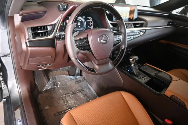 Certified Used 2020 NEBULA GRAY PEARL Lexus 300h image 21