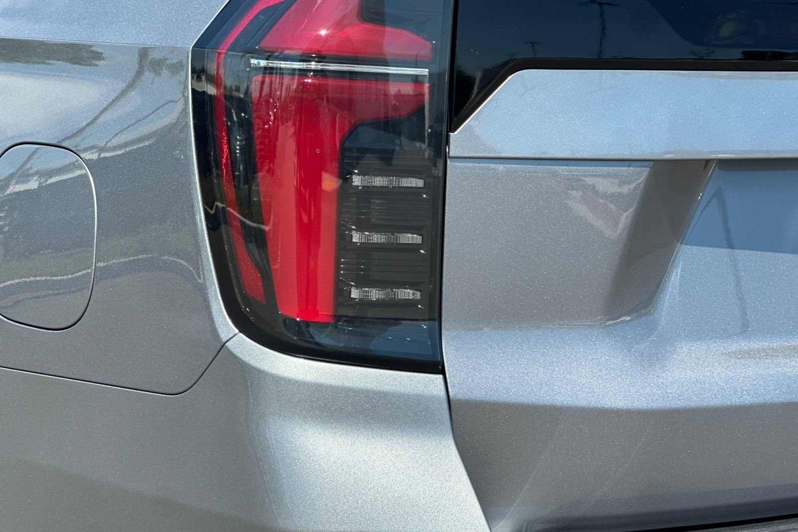 2026 Chevrolet Suburban LS - Photo 28