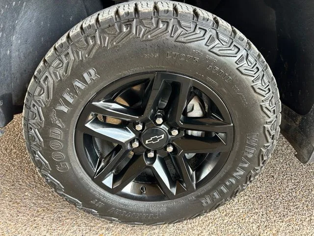 Used 2024 Gray Chevrolet LT Trail Boss image 19
