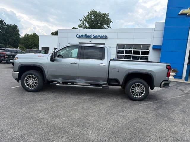 2026 Chevrolet Silverado 2500 HD LTZ - Photo 8