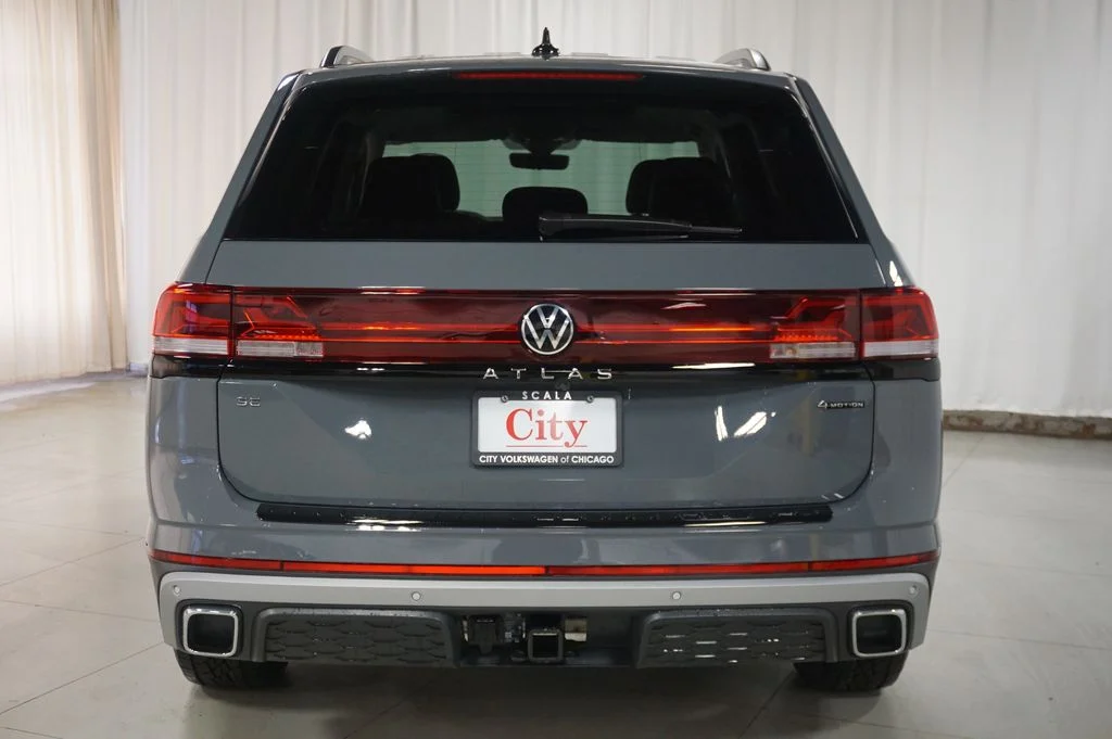 New 2026 Pure Gray Volkswagen Peak Edition image 6