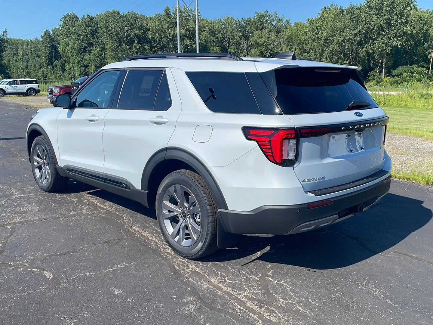 New 2026 Space White Metallic Ford Active w/200A Pkg image 3