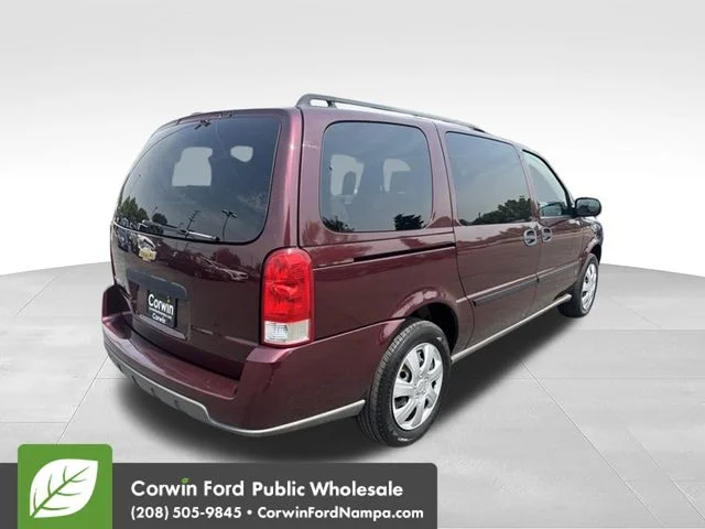Used 2006 Red Chevrolet LS image 5