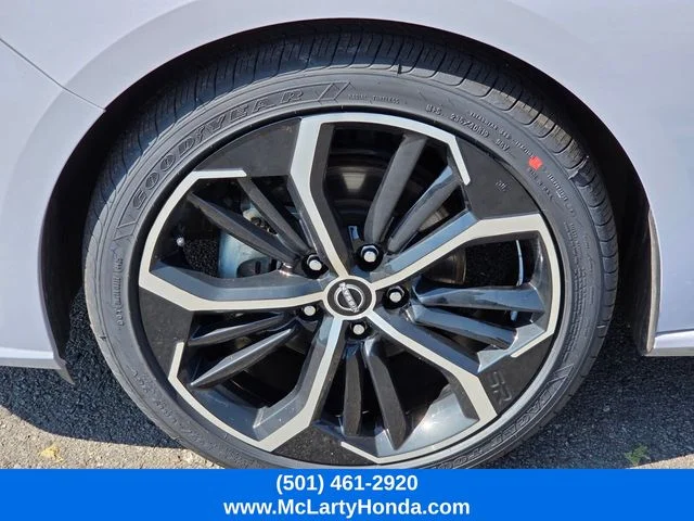 Used 2024 Gray Nissan 2.5 SR image 19