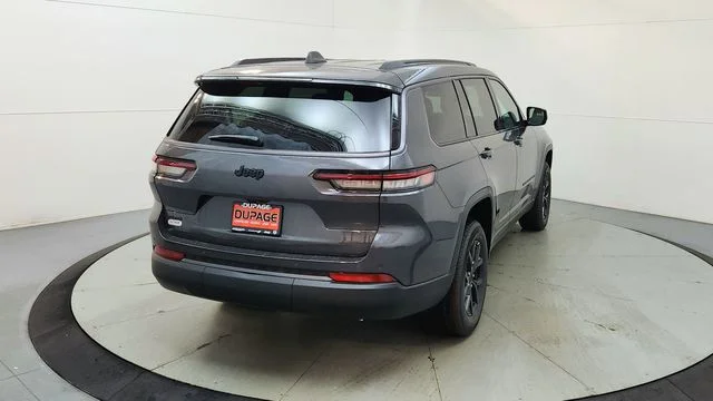 New 2026 Baltic Gray Metallic Clear-Coat Exterior Paint Jeep Altitude image 9