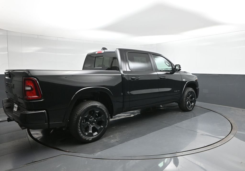 New 2026 Diamond Black Crystal Pearlcoat RAM Big Horn/Lone Star image 11