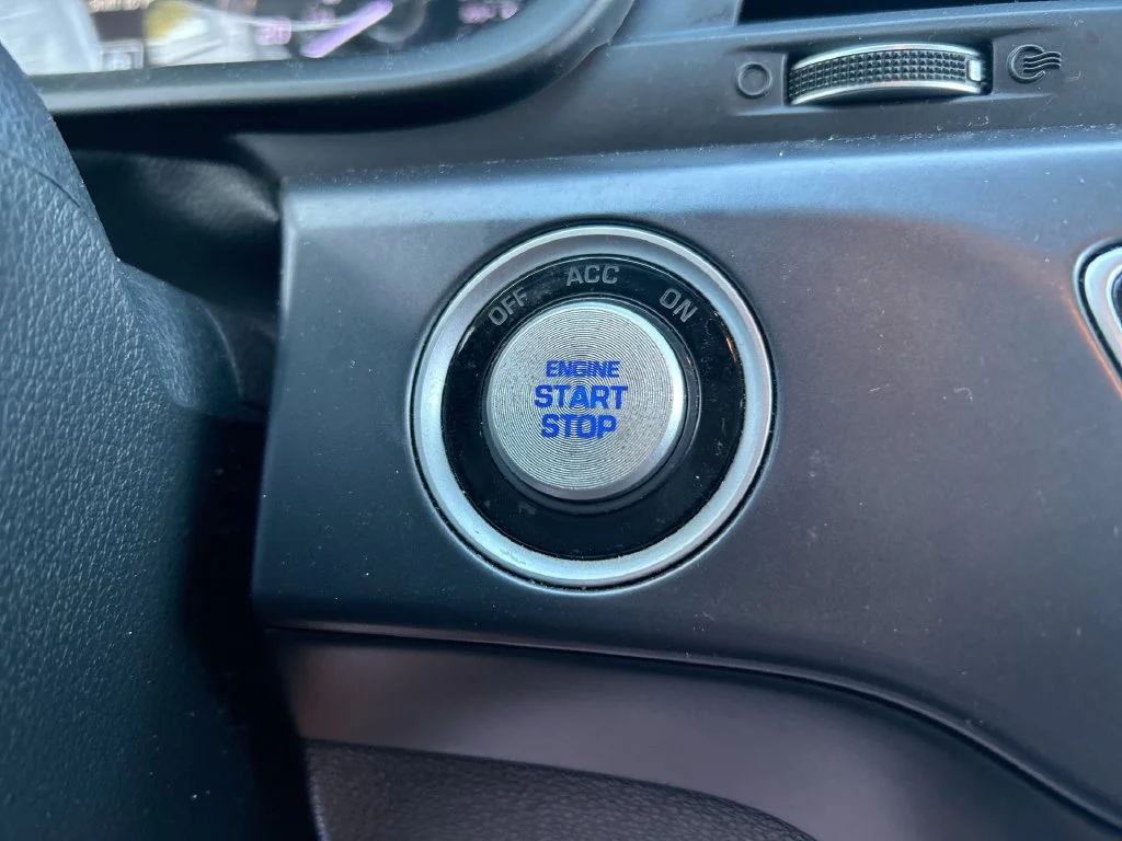 Used 2019 Black Hyundai SEL image 20