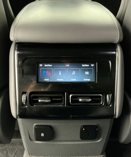 Used 2020 Gray Lincoln Reserve image 22