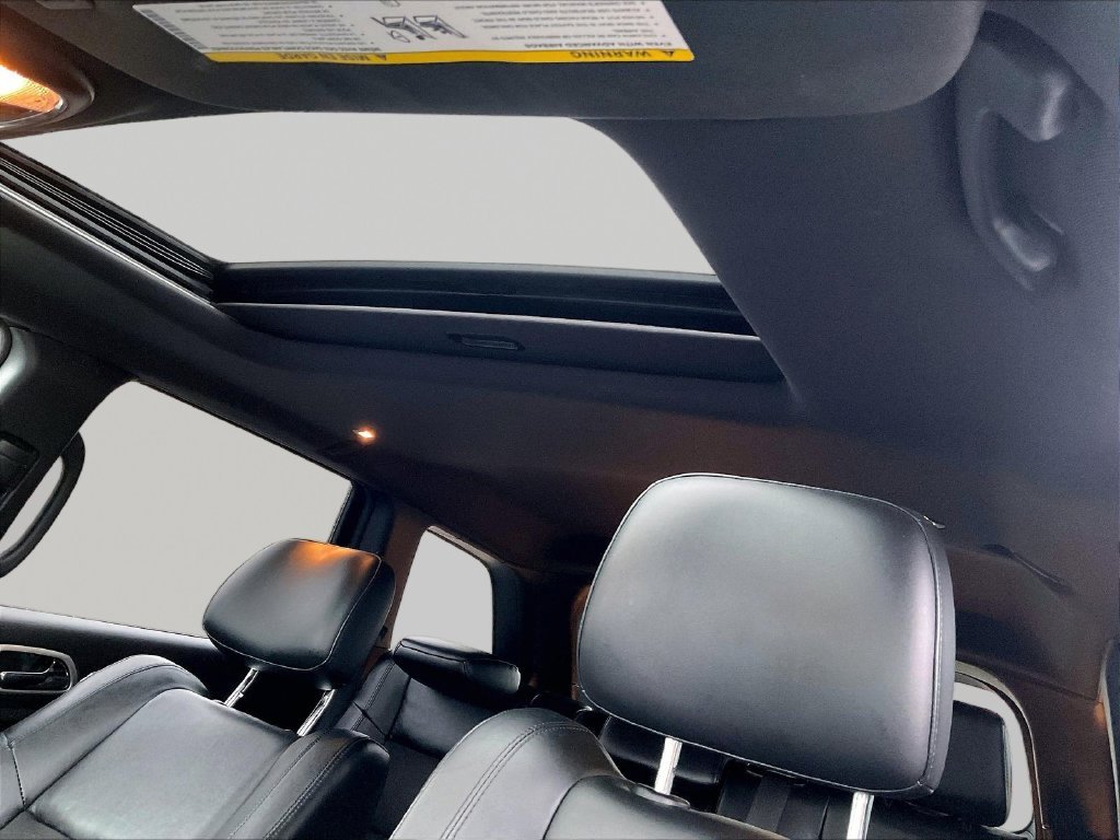 Used 2020 White Jeep Altitude image 7