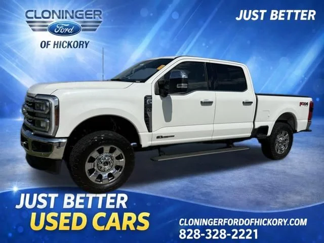 Used 2024 White Ford Lariat image 1
