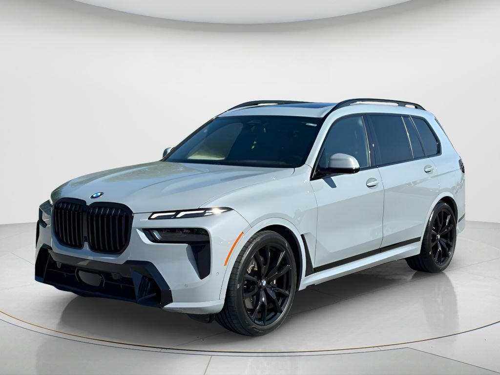 2025 BMW X7 xDrive40i's photo