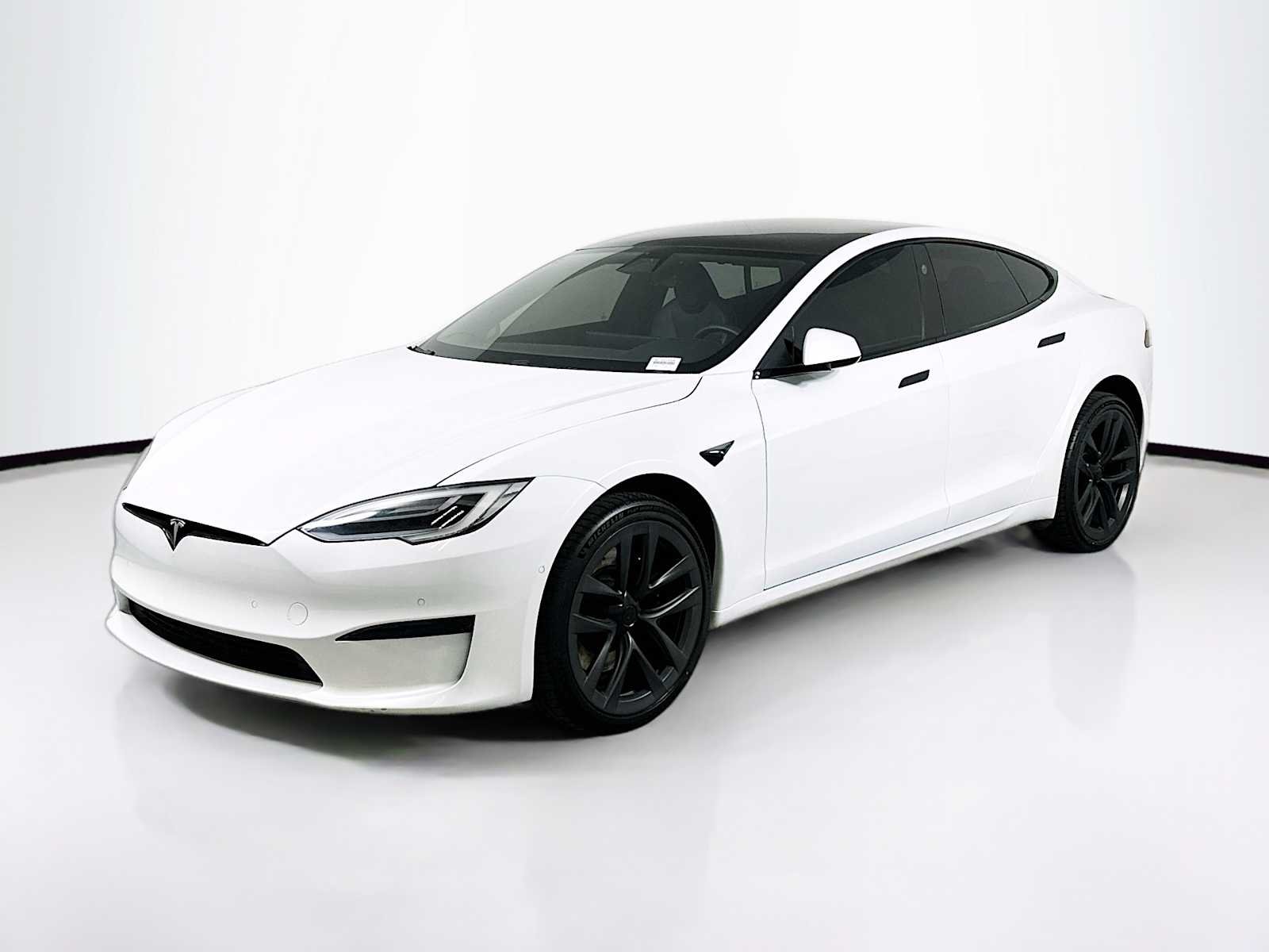 2021 Tesla Model S Plaid's photo