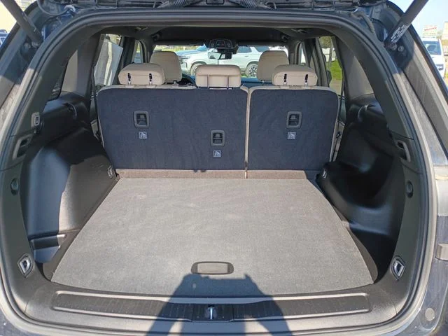 Used 2023 Black Jeep Limited image 19