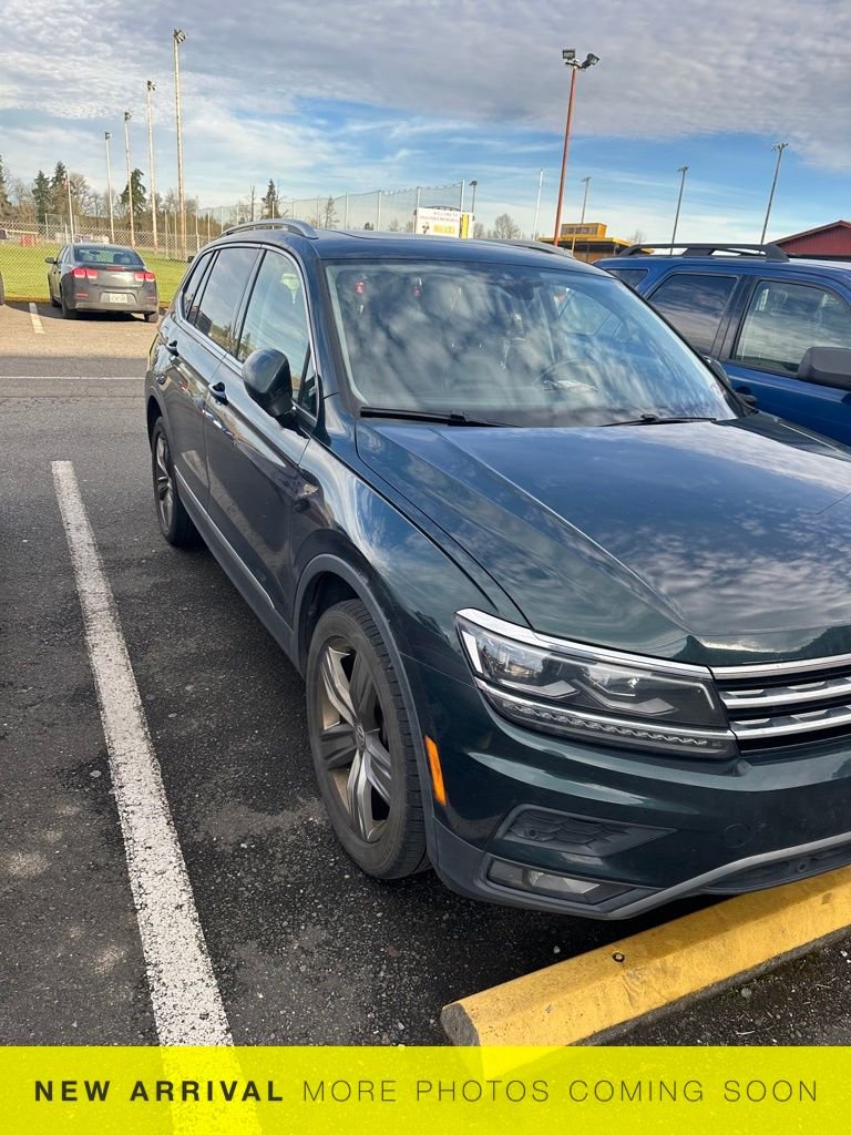 Used 2018 Volkswagen Tiguan SEL Premium with VIN 3VV4B7AX1JM187104 for sale in Longview, WA
