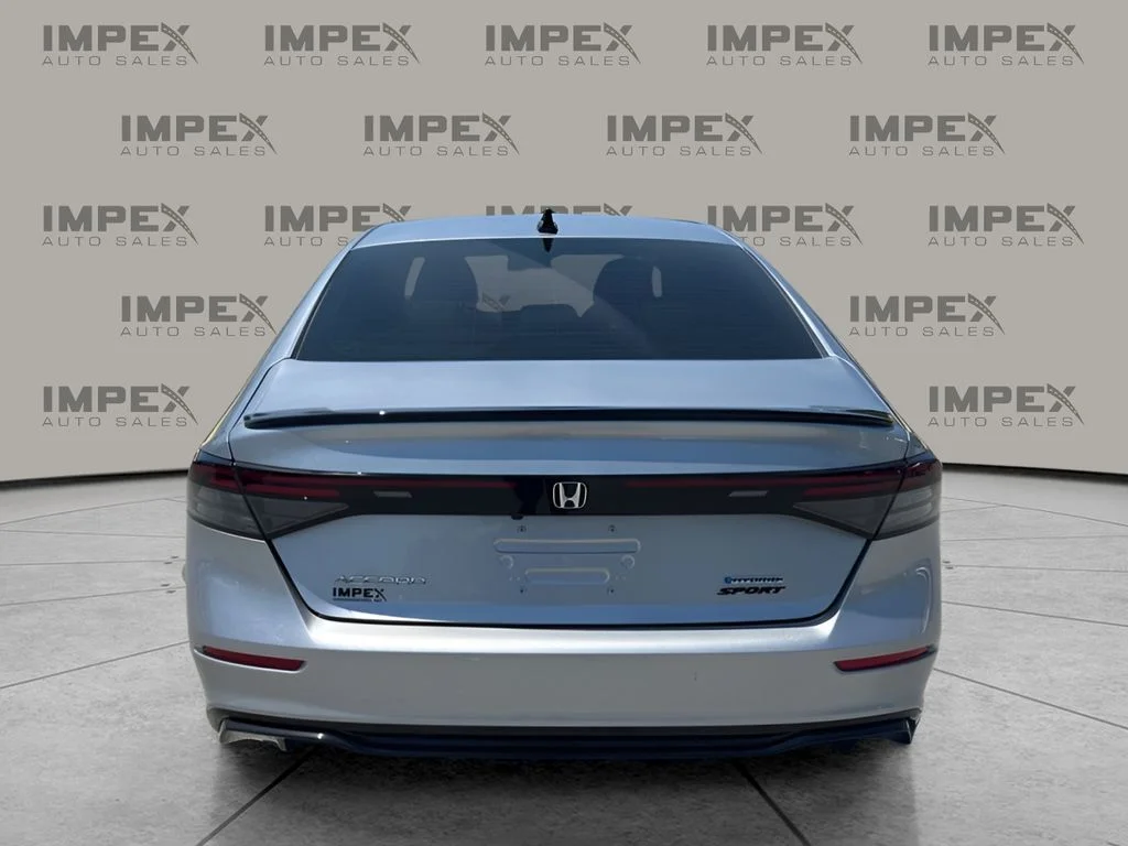 Used 2025 Silver Honda Sport-L image 4