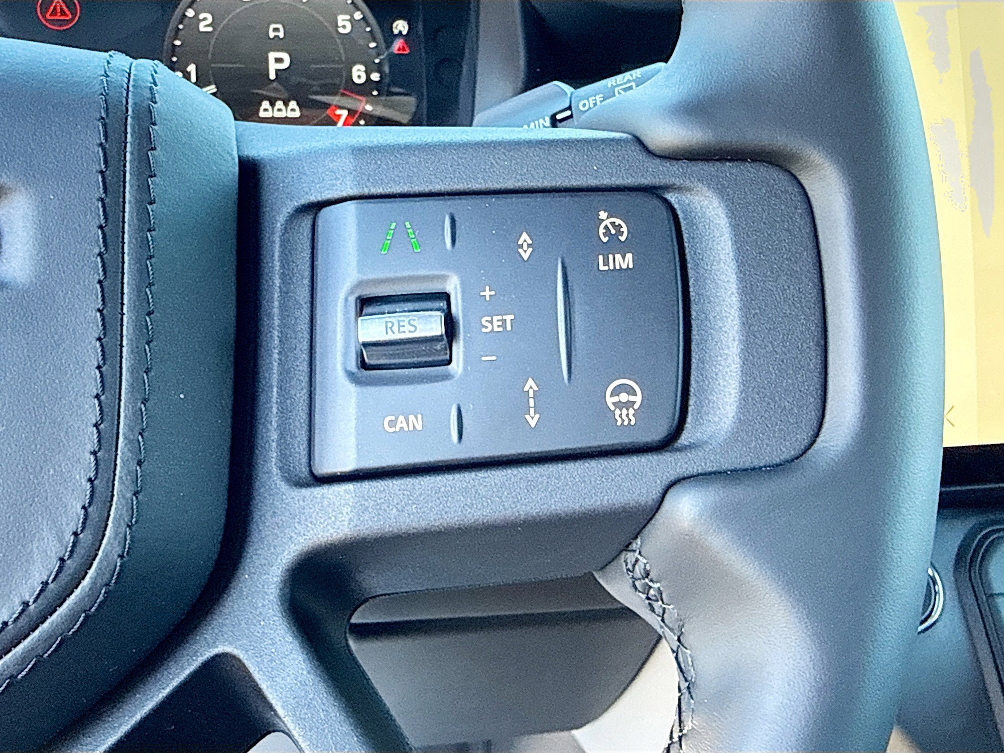 2026 Land Rover Defender X - Photo 38