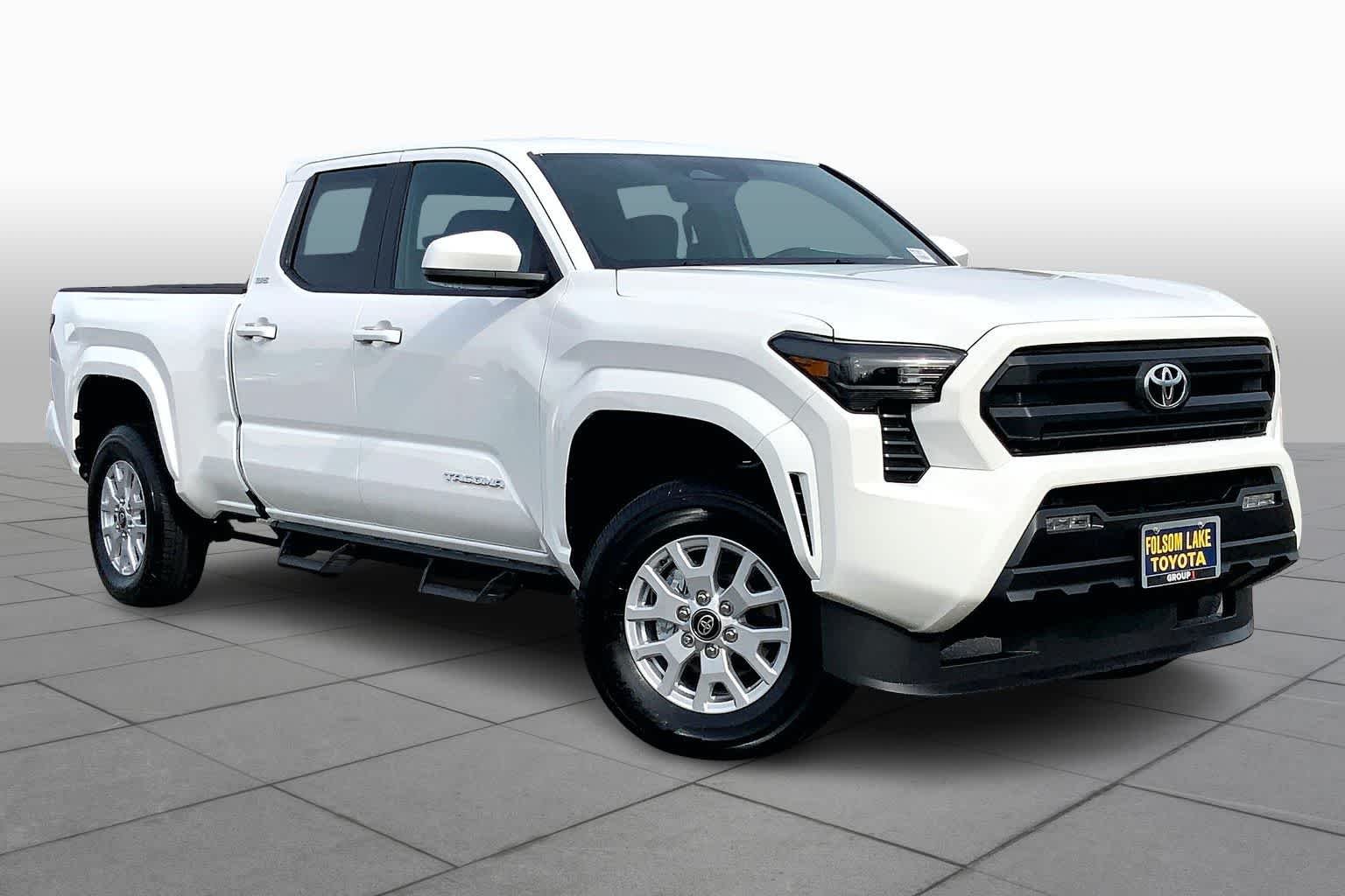 New 2026 Ice Cap Toyota SR5 image 2