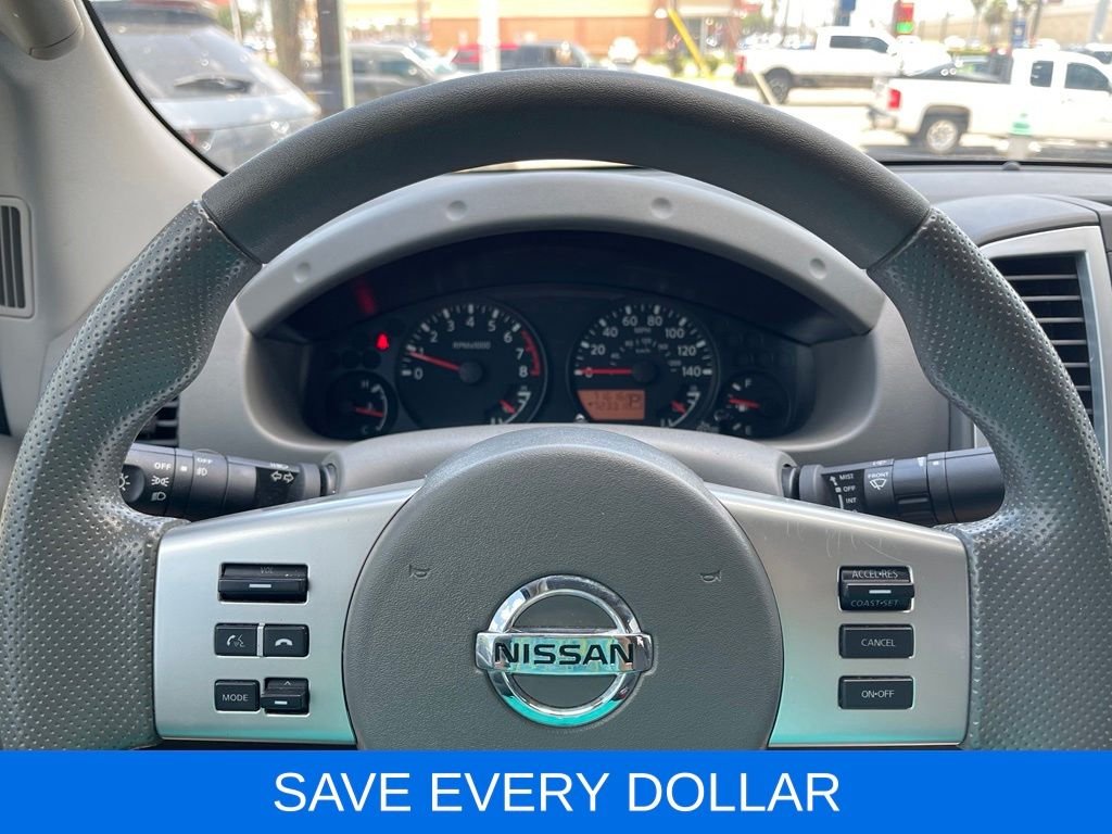 Used 2015 Red Nissan SV image 7