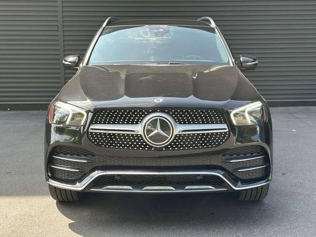 Used 2022 Black Mercedes-Benz 4MATIC® image 8