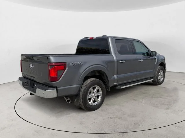 Used 2025  Ford XLT image 5
