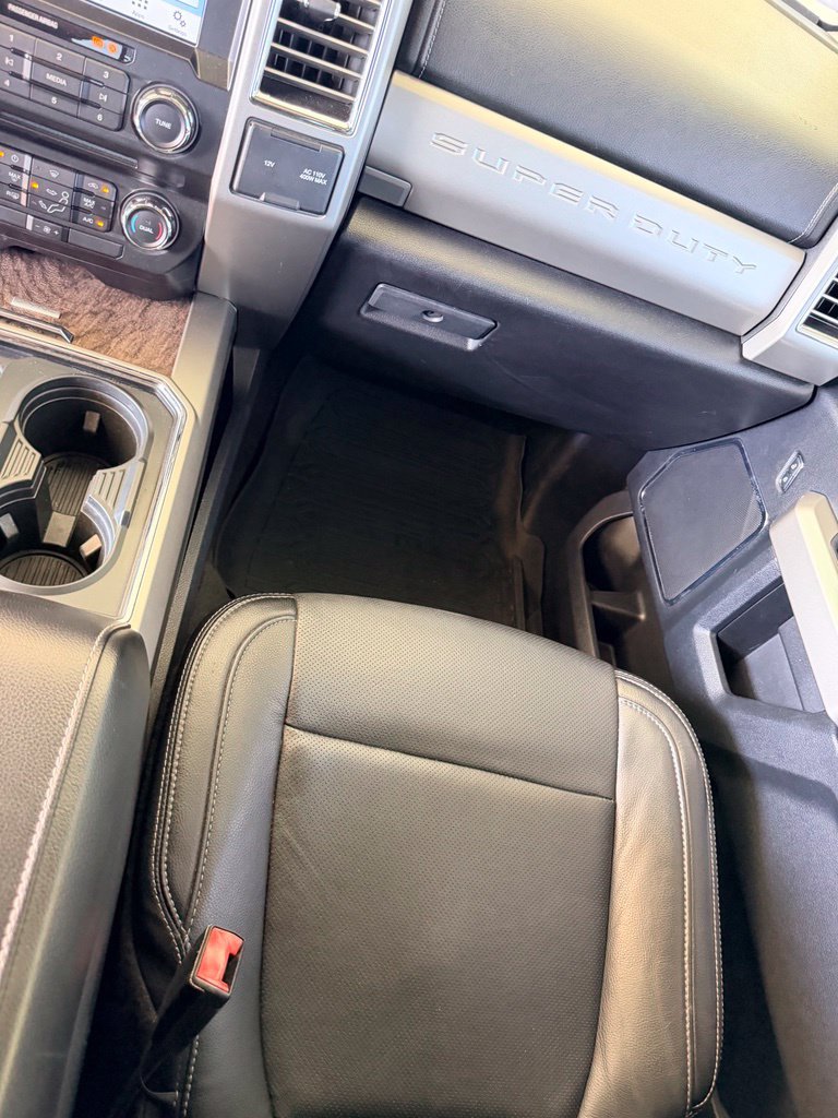 Used 2017 Gray Ford Lariat image 25