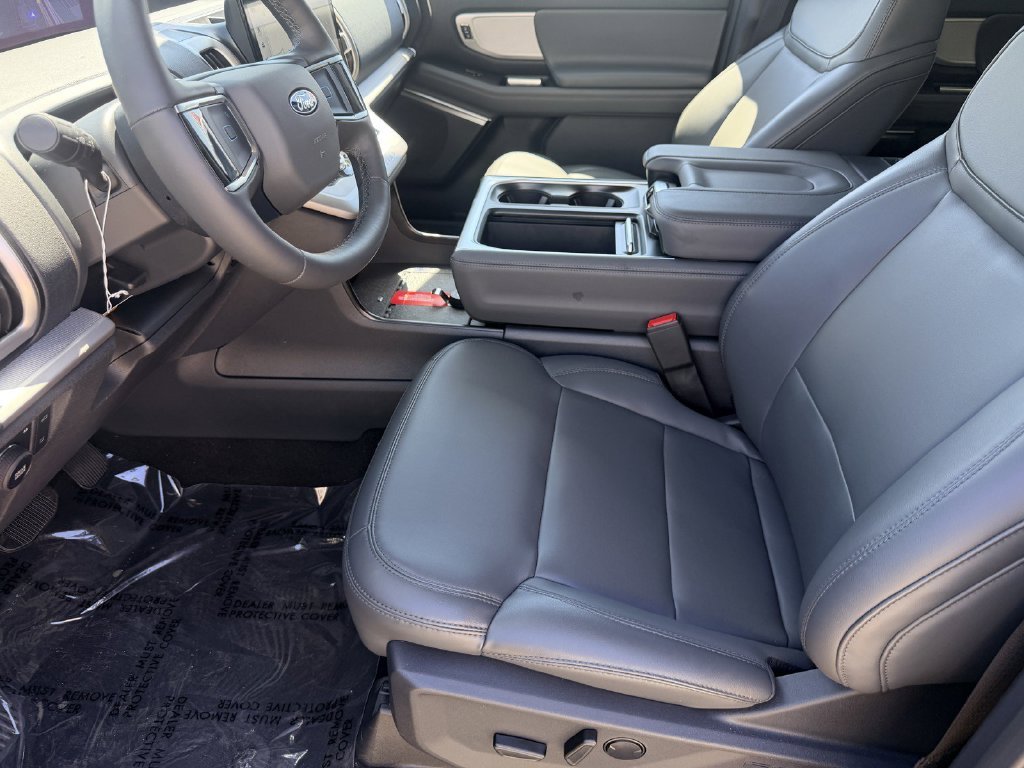 New 2026 Agate Black Metallic Ford MAX Active image 19