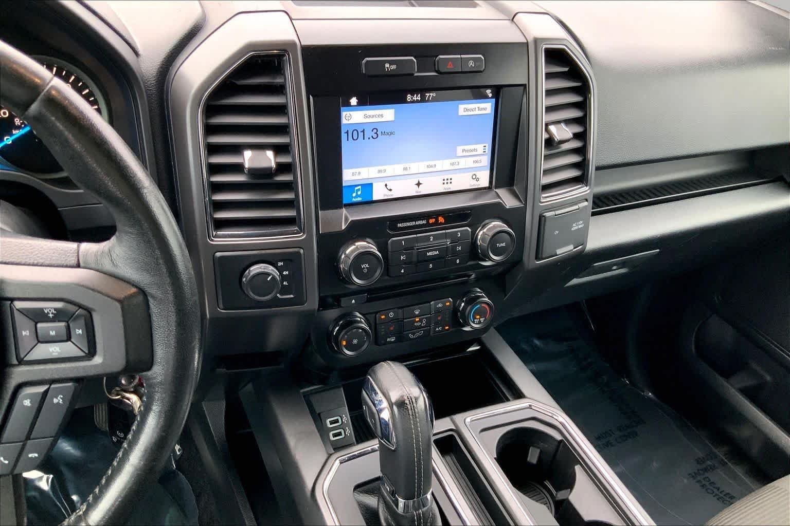 Used 2017 Shadow Black Ford XLT image 7
