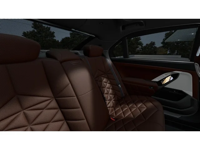 New 2026 Mineral White Metallic BMW 740i xDrive image 12
